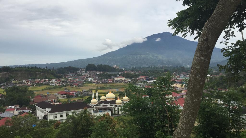 Astani Family Home Bukittinggi Dış mekan fotoğraf